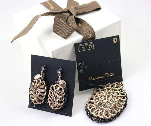 !!! NEW ARRIVAL!!! FASHIONABLE SET WITH NICE GIFT BOX