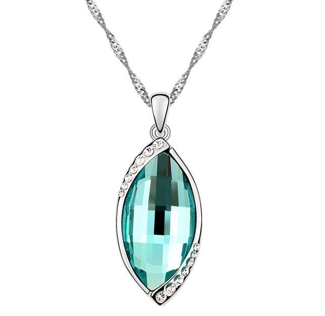 BEAUTIFUL BLUE TOPAZ SWAROVSKI NECKLACE IN 18K WHITE GOLD CLAD