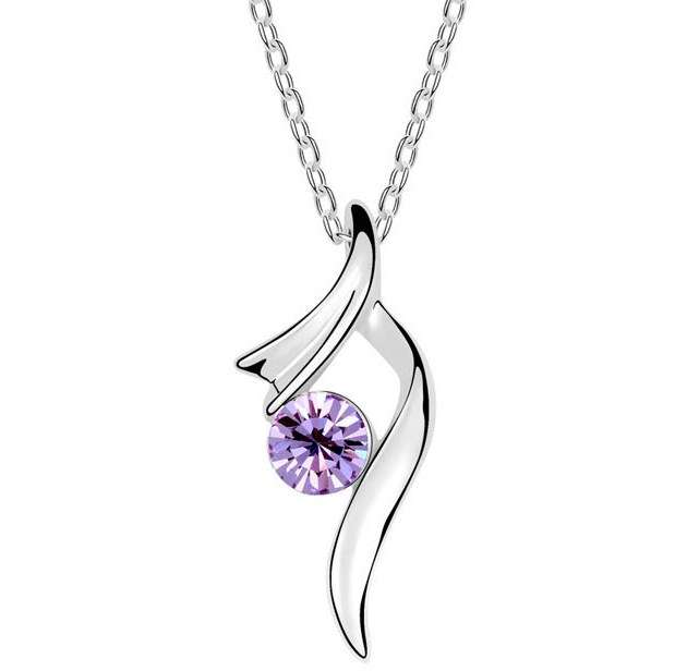 STUNNING SWAROVSKI AMETHYST NECKLACE IN 18KGP