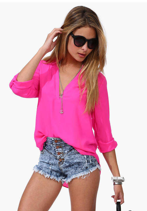 !!! NEW ARRIVED !!!Stuning V-Neck Shirt in pink color