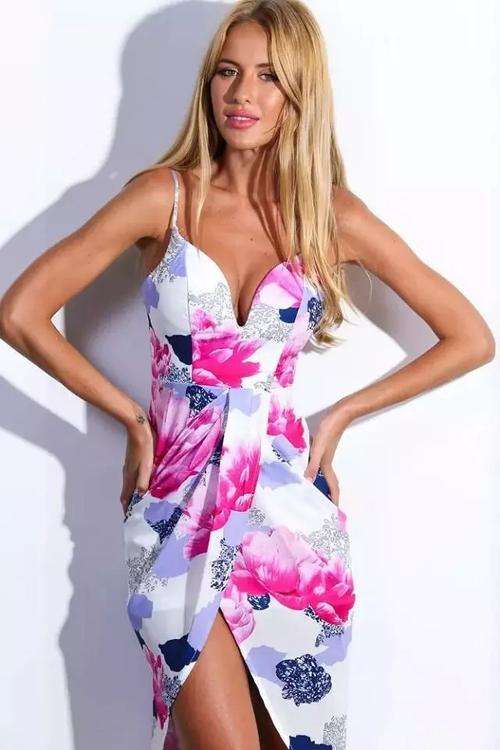 !!! NEW ARRIVAL !!! BEAUTIFUL DRESS/ PARTY DRESS IN SIZE M TO XL