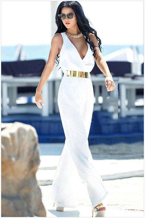 !!! NEW ARRIVAL !!! BEAUTIFUL WHITE  ROMPER/ FASHIONAL ROMPER