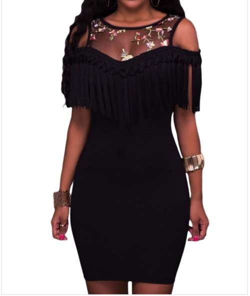 STUNNING BLACK DRESS IN SIZE M,L