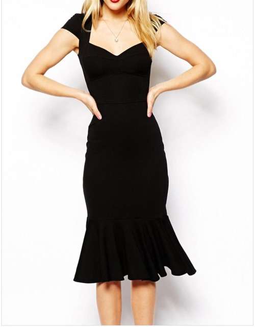 Short sleeves Black Dress in size 34