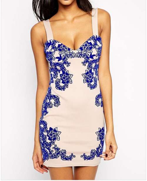 Sexy  Dress in size 32-34