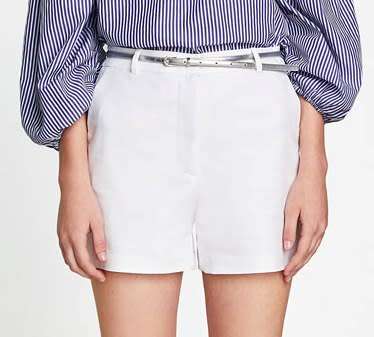 FASHIONABLE WHITE PANTS IN SIZE M