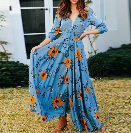 FASHIONABLE DRESS IN SIZE S TO M