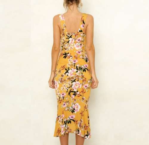 SUMMER DRESS/ STUNNING DRESS IN SIZE S TO XL