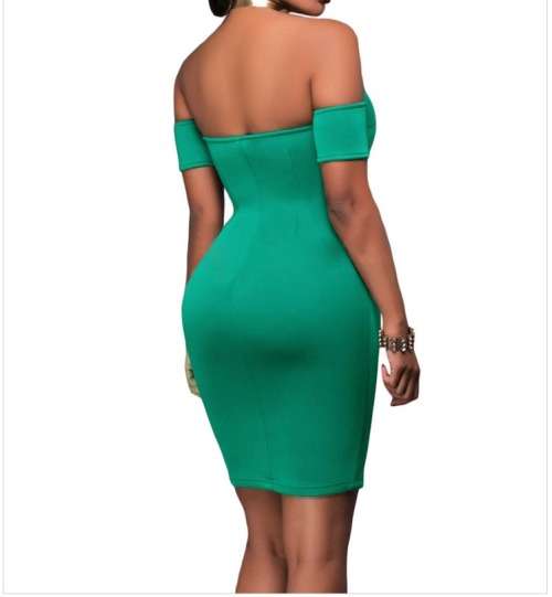 SEXY GREEN DRESS/ PARTY DRESS IN SIZE M