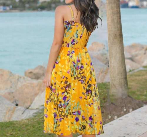 SUMMER DRESS IN SIZE S,M