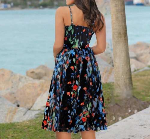 SUMMER DRESS IN SIZE S,M