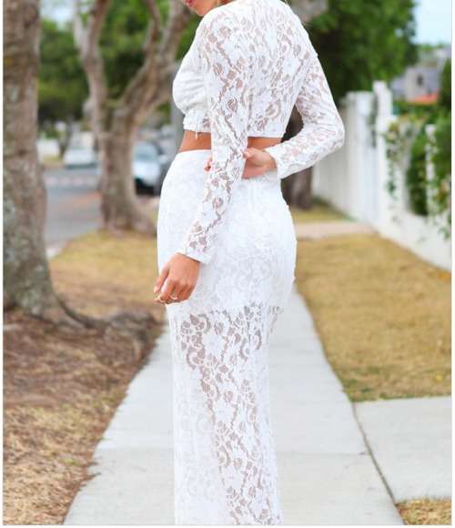 !!! CLEARANCE !!! BEAUTIFUL TWO PIECE DRESS/ PARTY DRESS IN SIZE 32-34