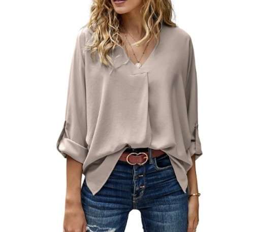 Fashionable top in size 32