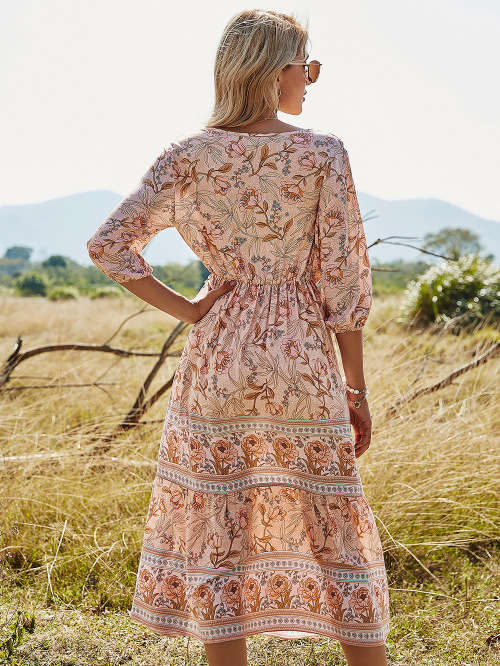 Allover Floral Print Surplice V neck Dress in size XL