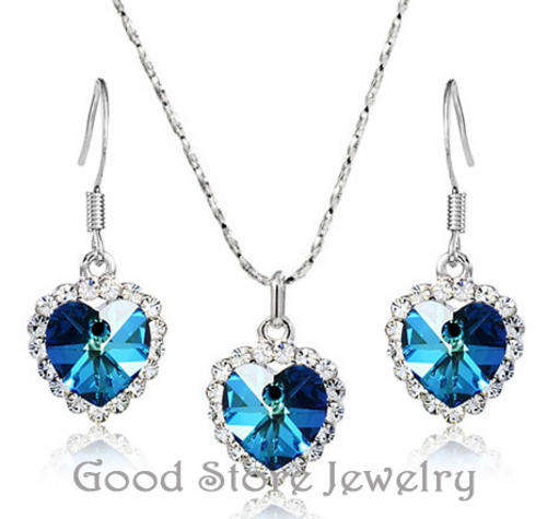 STRIKING ROYAL BLUE SWAROVSKI HEART ACCESSORIES SETS