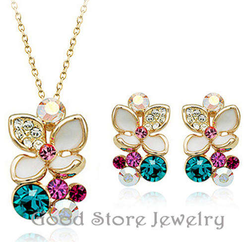 STUNNING COLORED SWAROVSKI ACCESSORIES SETS
