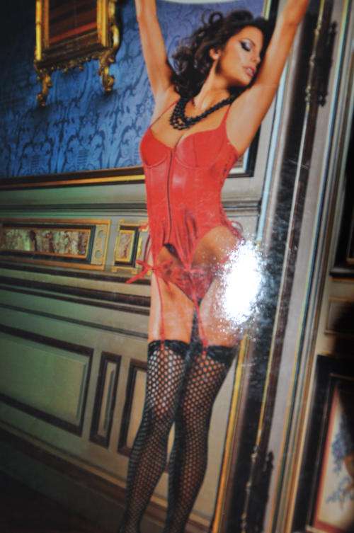 LADIES LINGERIE