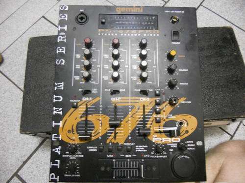 Gemini PS-676 Pro2 pro stereo preamp mixer/digital sampler