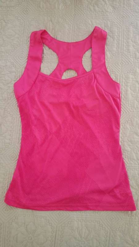Ladies Pink Gym Tank With Built in Support Size M