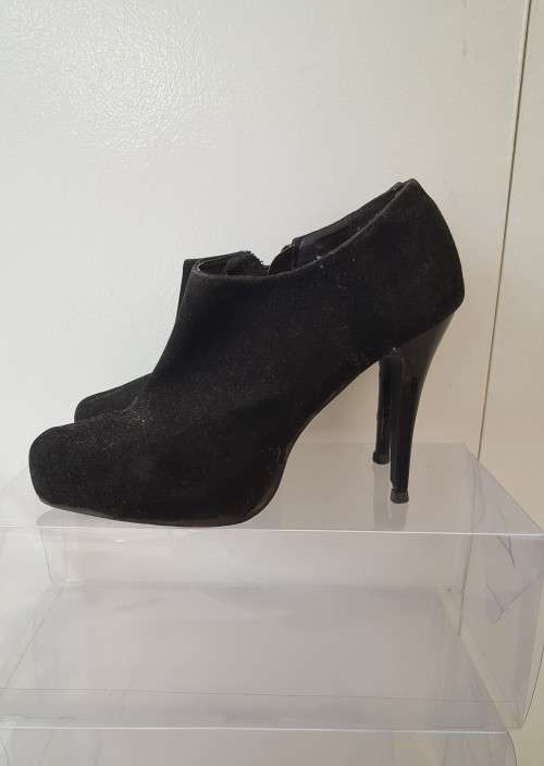 Black Stiletto Ankle Boots Size 7