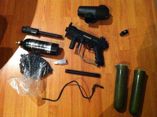 Tippmann A5 paintball marker/gun with accessories