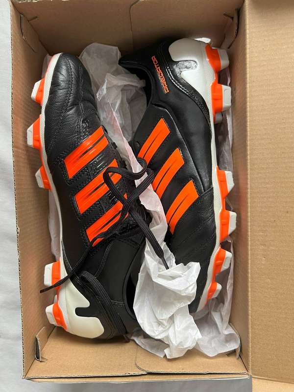 Adidas Predator Absolado TRX FG soccer boots - Black/Orange size 8 1/2 UK