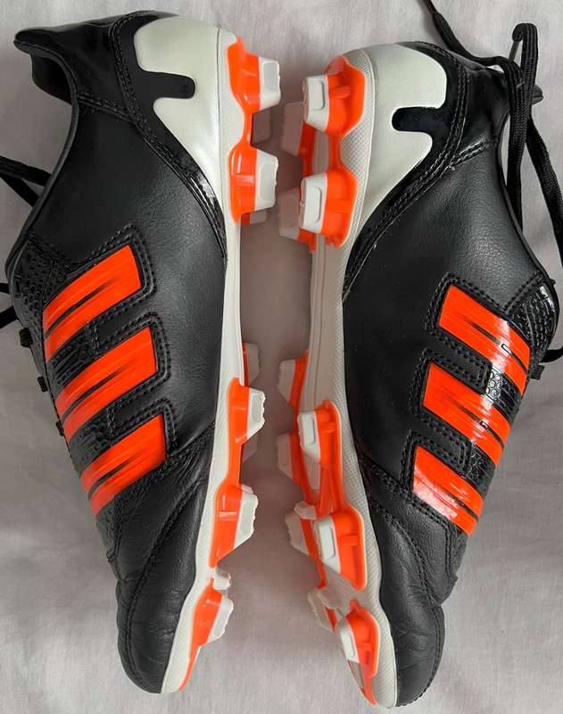 Adidas Predator Absolado TRX FG soccer boots - Black/Orange size 8 1/2 UK