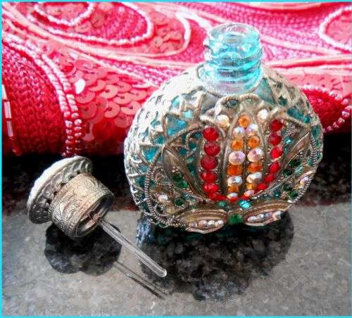 Highly Collectable Art Nouveau Style Green Glass Scent Bottle - empty