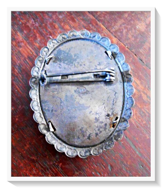 Retro Cacodaemoniacal Metal Brooch Featuring The Devil - One of a Kind Collectable*