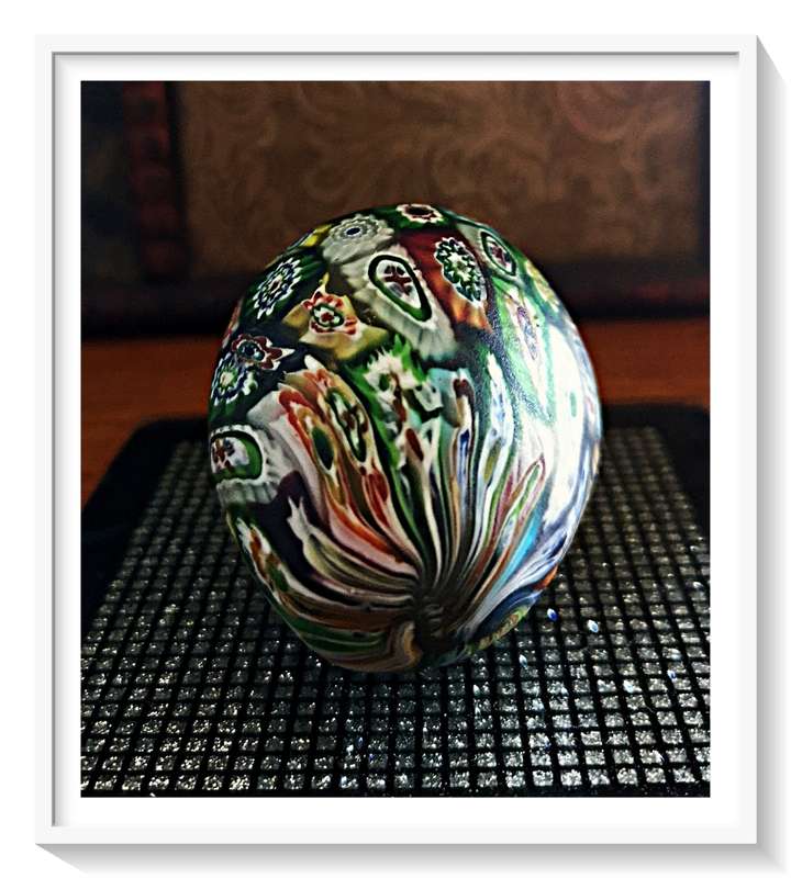 Rare Vintage Murano Millefiori Satin Matte psychedelic Glass Egg Paperweight Circa 1950s Venice ***