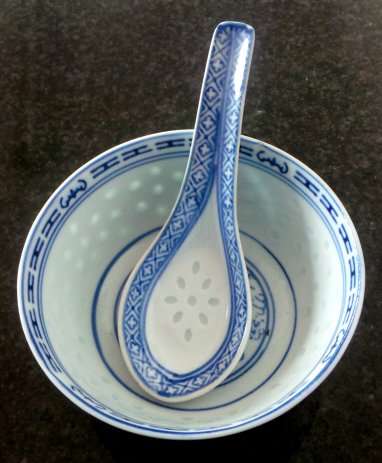 Stunning Oriental / Asian Bowl with Matching Ceramic Spoon - a Special Gift*
