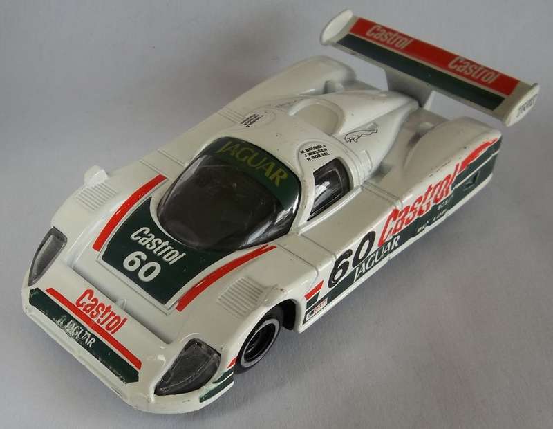 Corgi Toys 1/43 SCALE - 11cm Long Jaguar XJR9 Scale Model Car Vintage 1985
