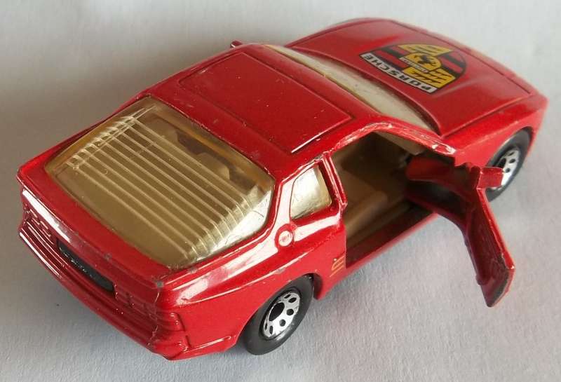 Matchbox Porsche 944 Turbo Made in Thailand Vintage 1986 Mint Model Opening Doors