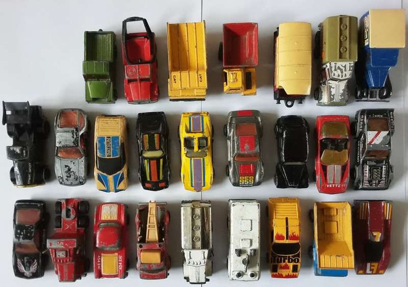 COLLECTION of 25 Matchbox Models + 1 Corgi Land Rover - Play worn Models - 1980s