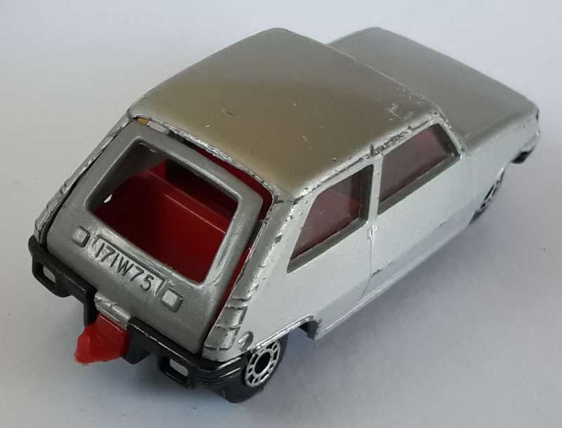 MATCHBOX Lesney Superfast #21 Renault 5TL 1978 Made in England Vintage MODEL