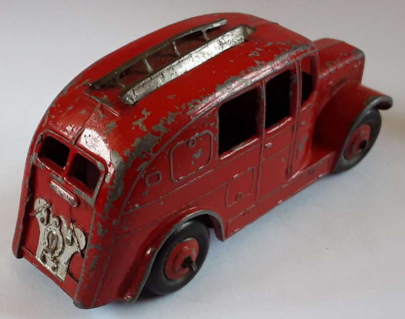 Dinky Toys #250 Streamlined Fire Engine Made in England 1950s VINTAGE Vintage Model