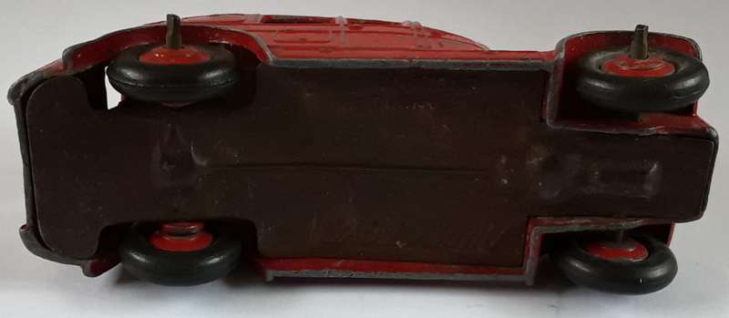 Dinky Toys #250 Streamlined Fire Engine Made in England 1950s VINTAGE Vintage Model