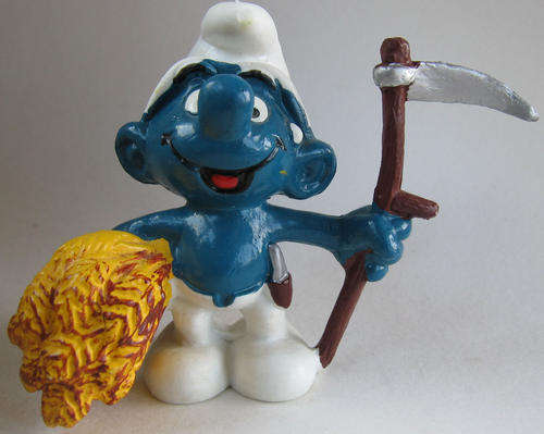 FARMER SMURF 1981 SMURFS -  Peyo Schleich vintage collectable toy FIGURE