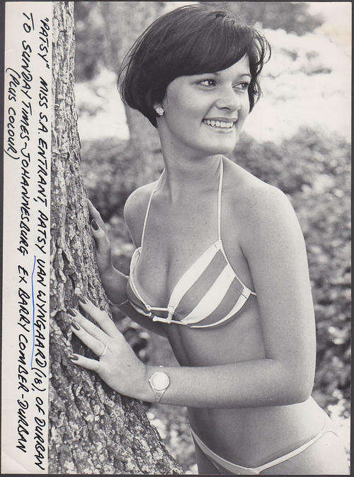 10 S.A FEMALE MODEL PHOTOS SUNDAY TIMES 1970'S ARCHIVE MISS S.A SUZI ROME ETC. RETRO PHOTOGRAPHY