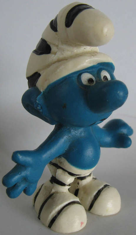 PRISONER SMURF SMURFS 1970s -  Peyo Schleich vintage collectable toy FIGURE