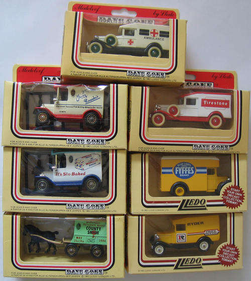 7 LLEDO MODEL CARS ALL BOXED 1983 Vintage Made in England Die Cast