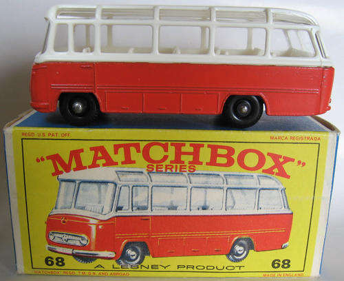 MATCHBOX Lesney 1-75 Series Regular Wheels #68 Mercedes Coach 1968 Vintage BOXED