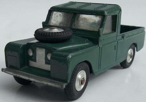 Corgi Land Rover 109'' W.B Made in England Vintage LANDIE LANDROVER