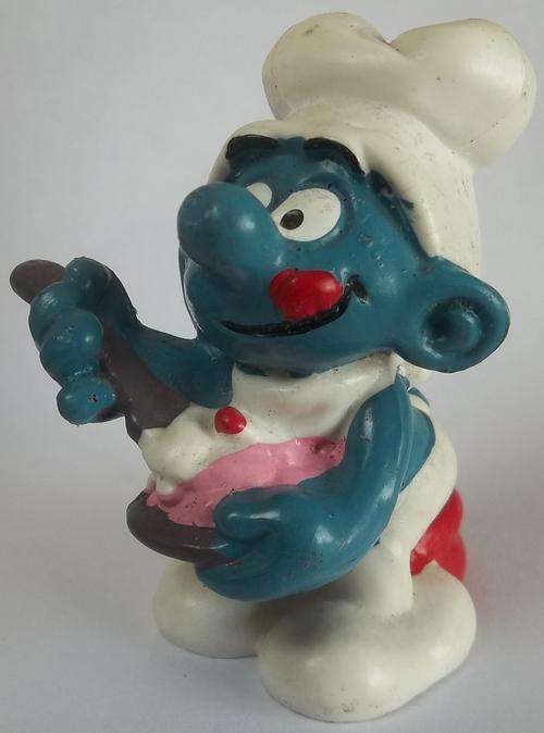 A Greedy Smurf 1983 SMURFS - Peyo Schleich vintage collectable toy FIGURE