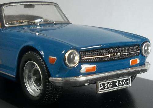 EG Triumph TR6 1969 EDISON GIOCATTOLI (ITALY) 1:43 SCALE