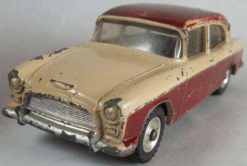 Dinky Toys #165 Humber Hawk Made in England Car Vintage Model rare