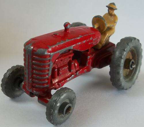 MATCHBOX Lesney MOKO #4 Massey Harris Tractor Made in England 1957 Vintage Farm Model