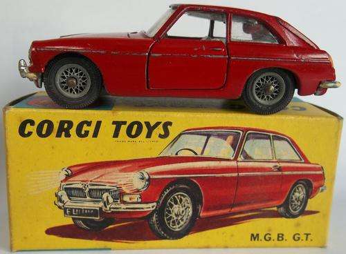 Corgi #327 M.G.B G.T BOXED Made in England Die Cast Rare MG CLASSIC VINTAGE