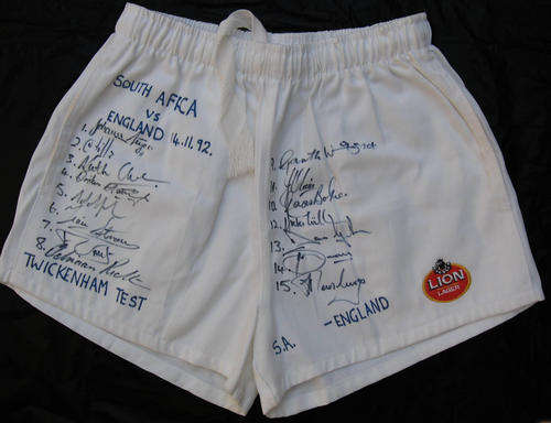 1992 SPRINGBOK SIGNED SHORTS (15) SOUTH AFRICA RUGBY GERBER, BOTHA, SMALL, WRIGHT ETC.
