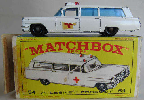 MATCHBOX Lesney 1-75 Series Regular Wheels #54 Cadillac Ambulance 1967 BOXED MODEL